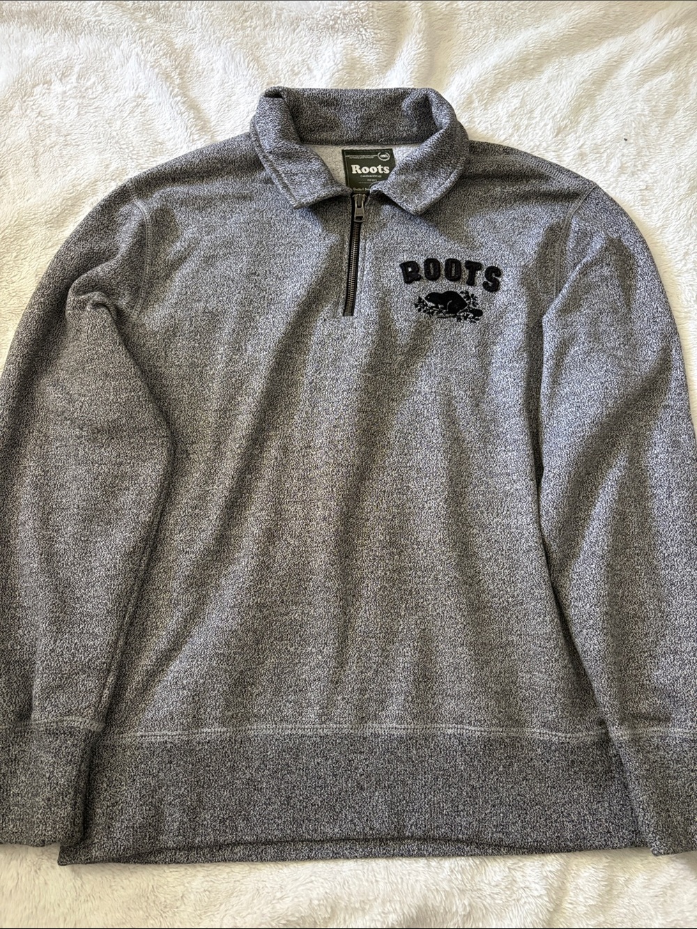 Roots Men’s Gray Half-Zip Pullover Sweater